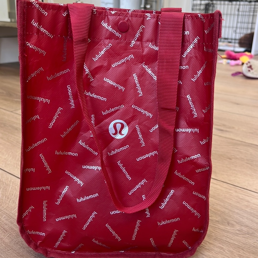 reusable Lululemon bag